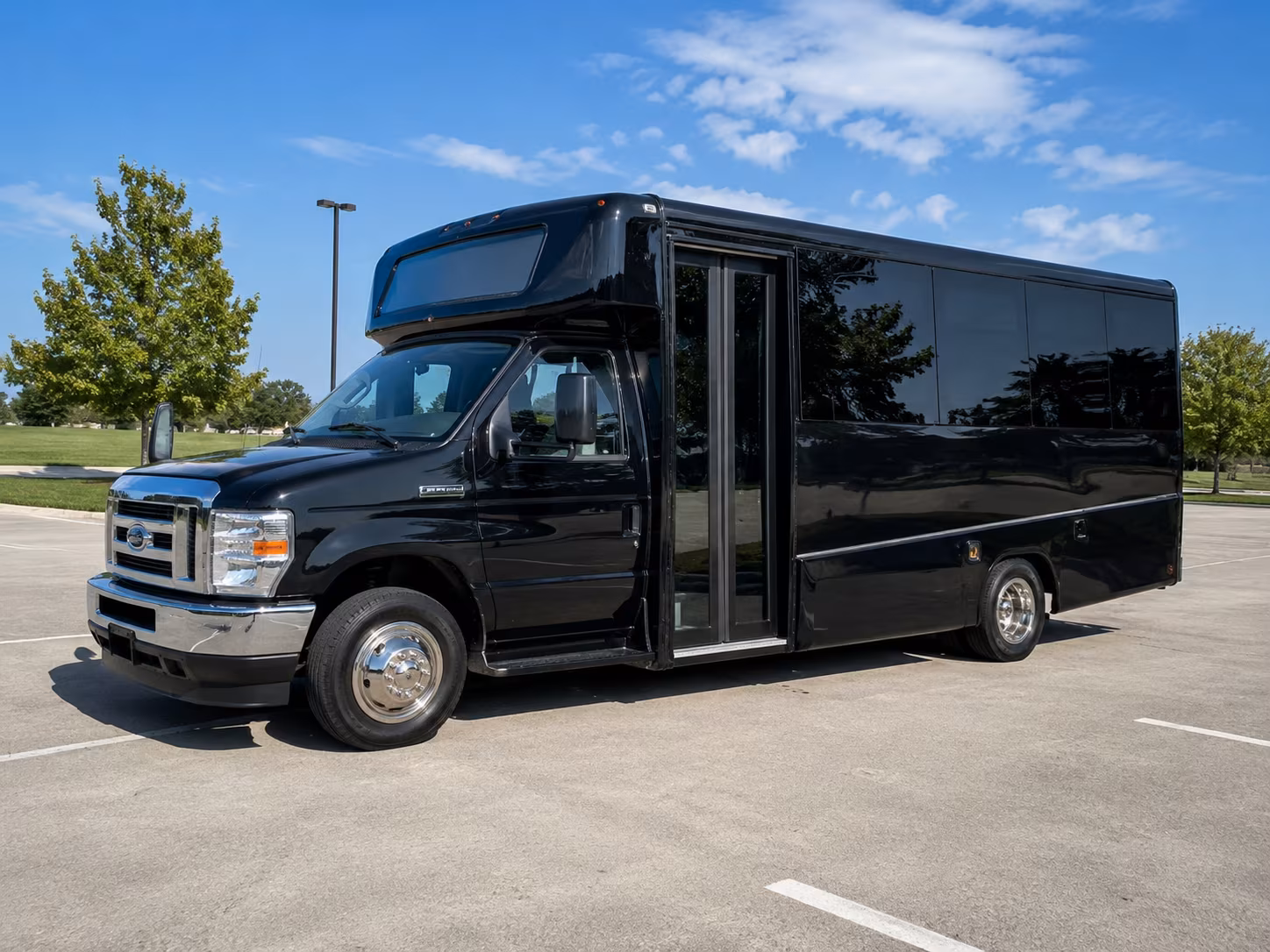 field trip buses for day trips to liberty science center and newark museums