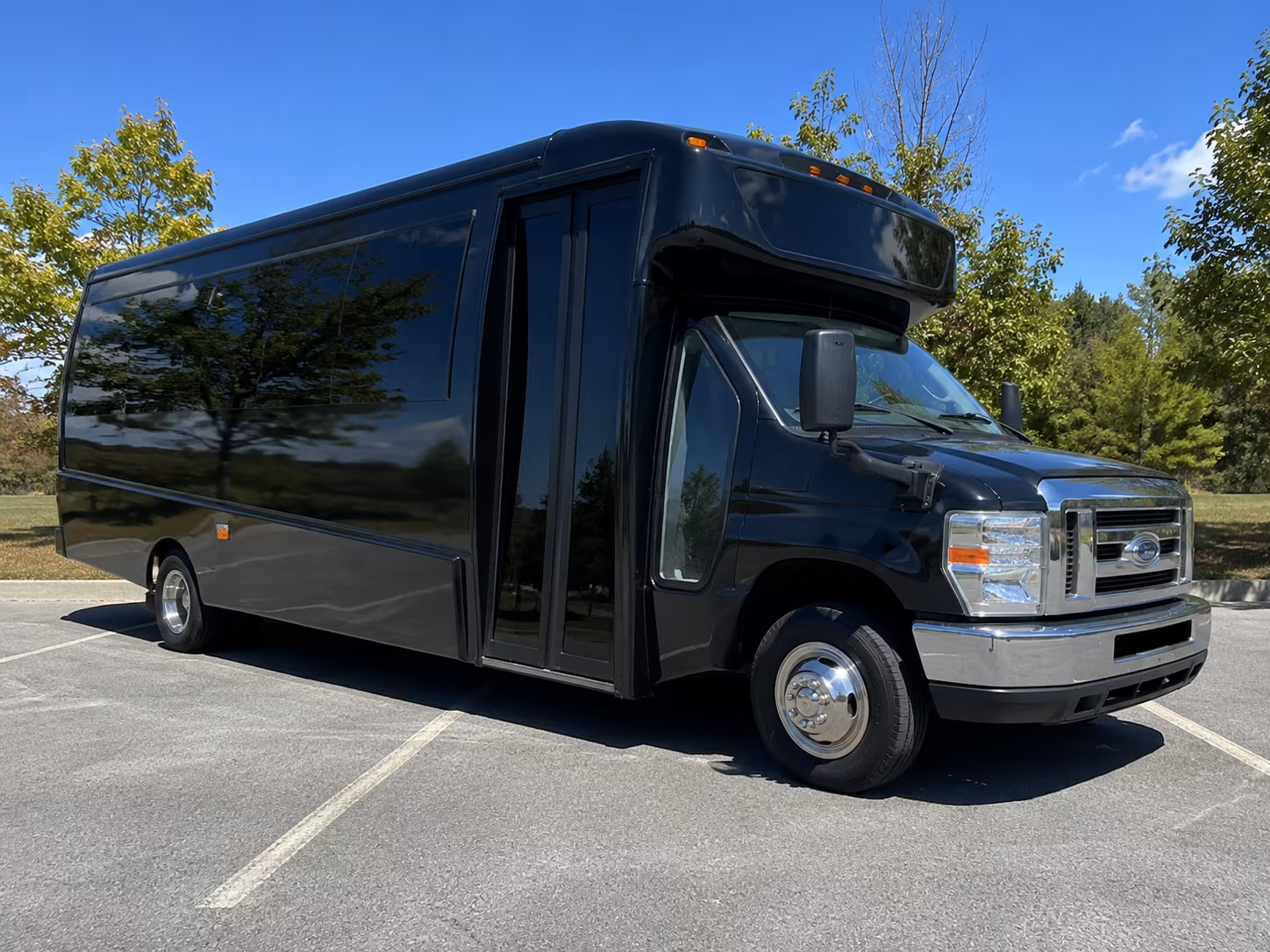 minibuses for cattus island and outdoor education field trips