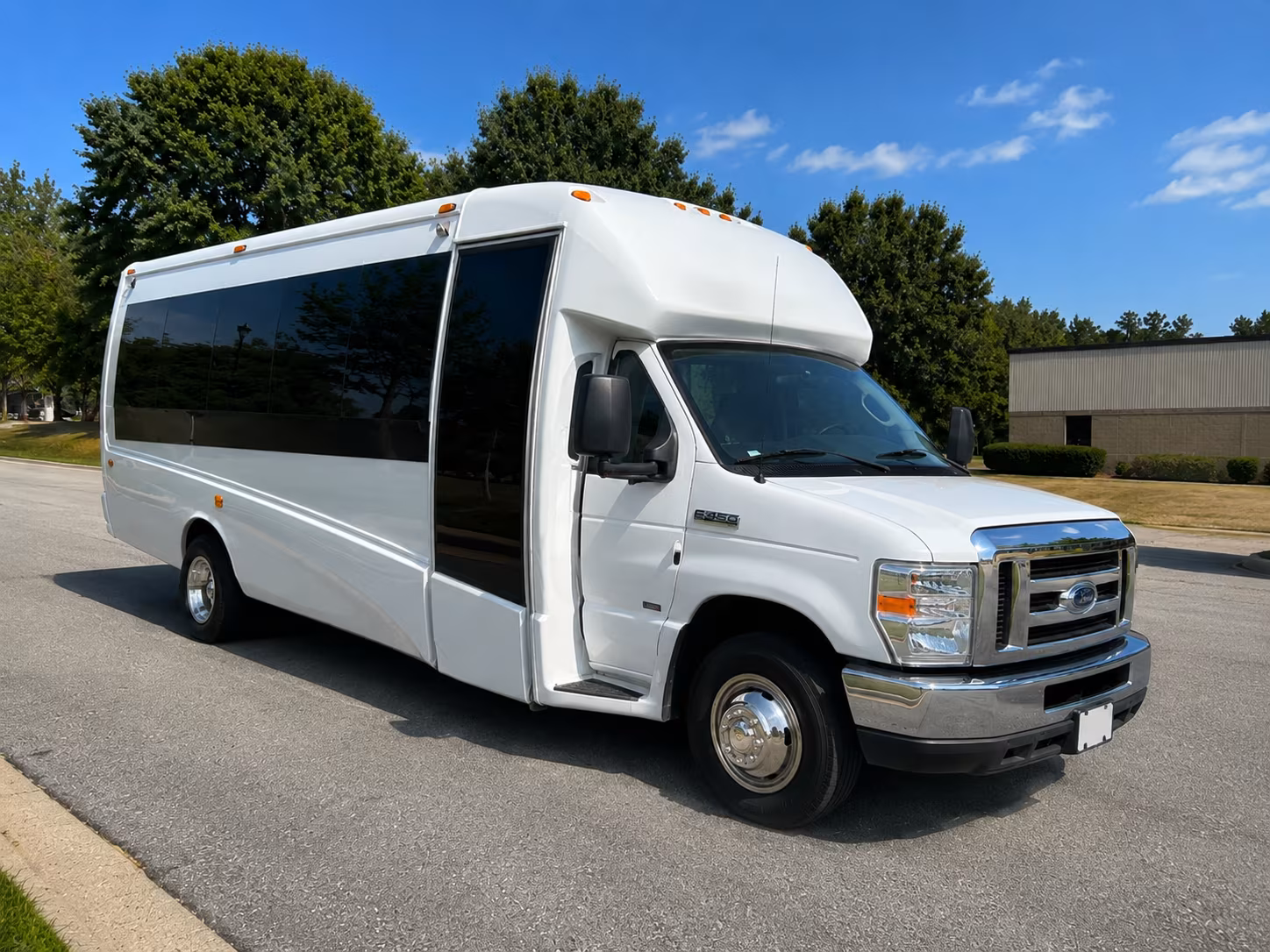 music festival bus rentals for sea hear now and summer shore events